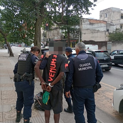Guarda Municipal de Volta Redonda prende suspeito de furtar fios de cobre de unidade de saúde